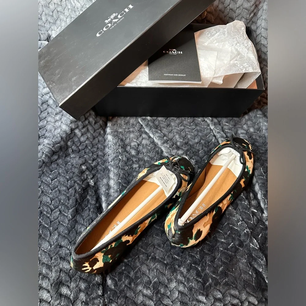 Coach women’s shoes - Picture 1 of 10